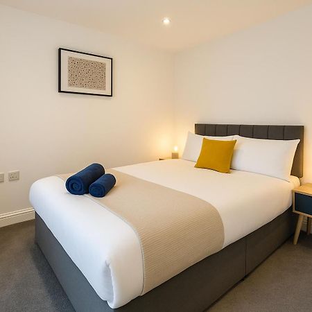 6 Person Apartment In City Centre Κάρντιφ Εξωτερικό φωτογραφία