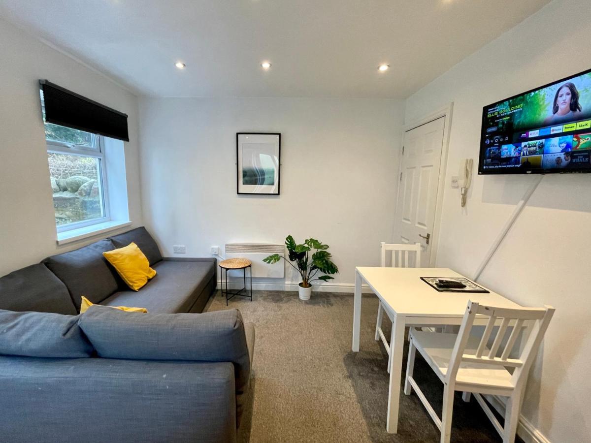 6 Person Apartment In City Centre Κάρντιφ Εξωτερικό φωτογραφία
